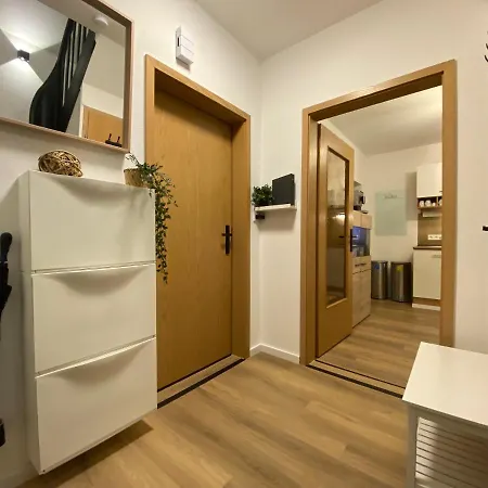 منزل للإقامة Im Einfamilienhaus *