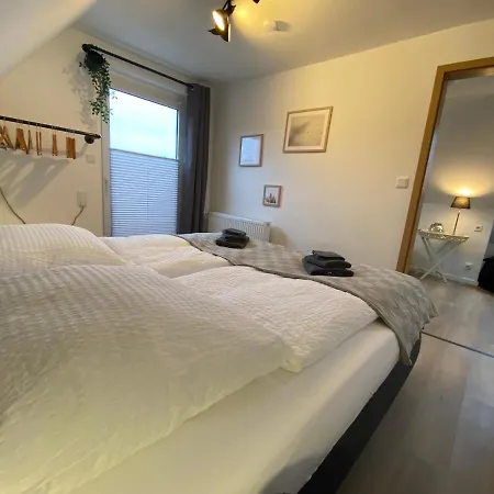 Im Einfamilienhaus منزل للإقامة إمدن